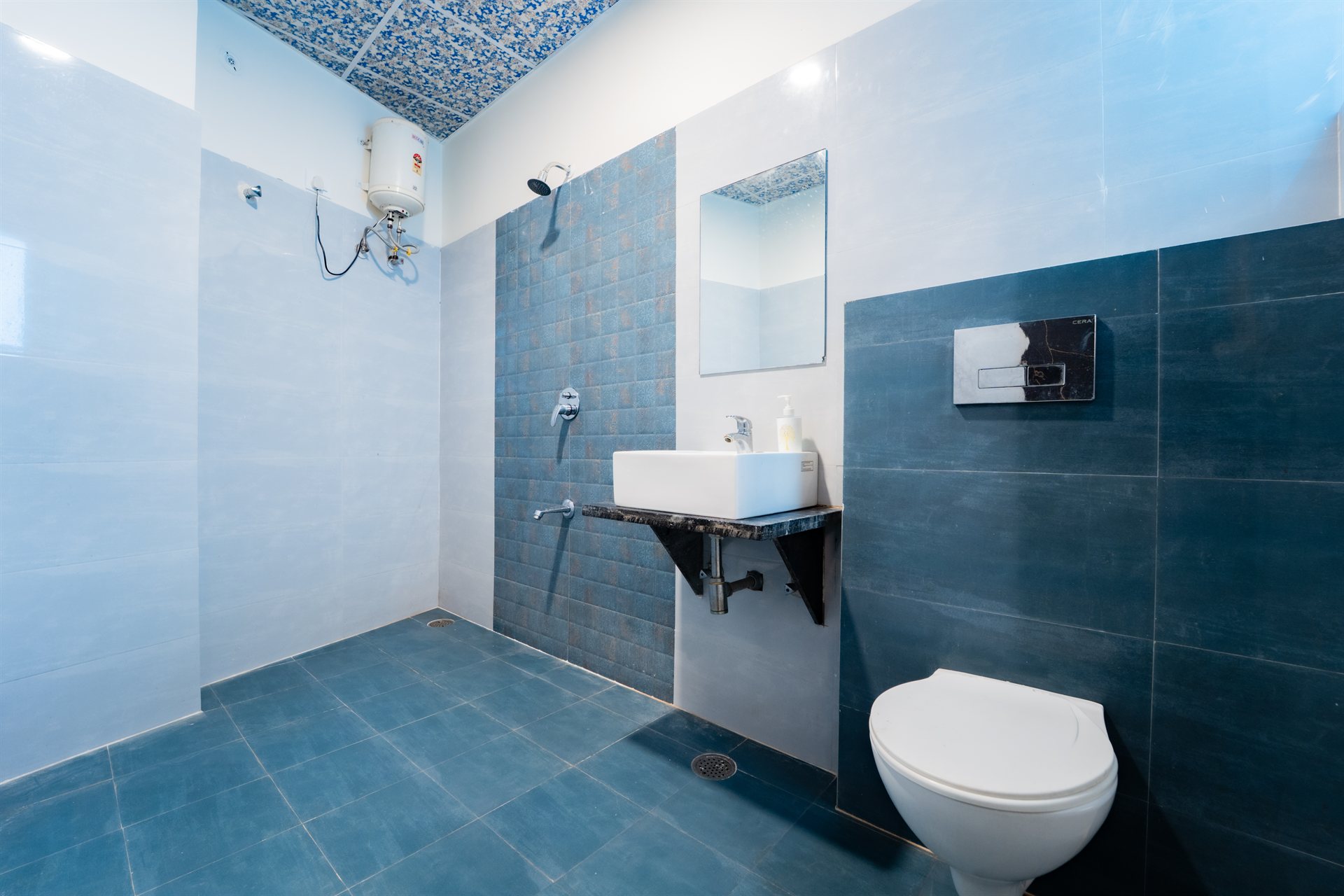 Deluxe Room Side Angle and Air Conditioning